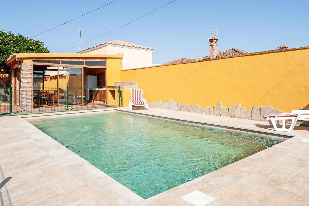 Casa Chiqui - Solo Familias contacts
